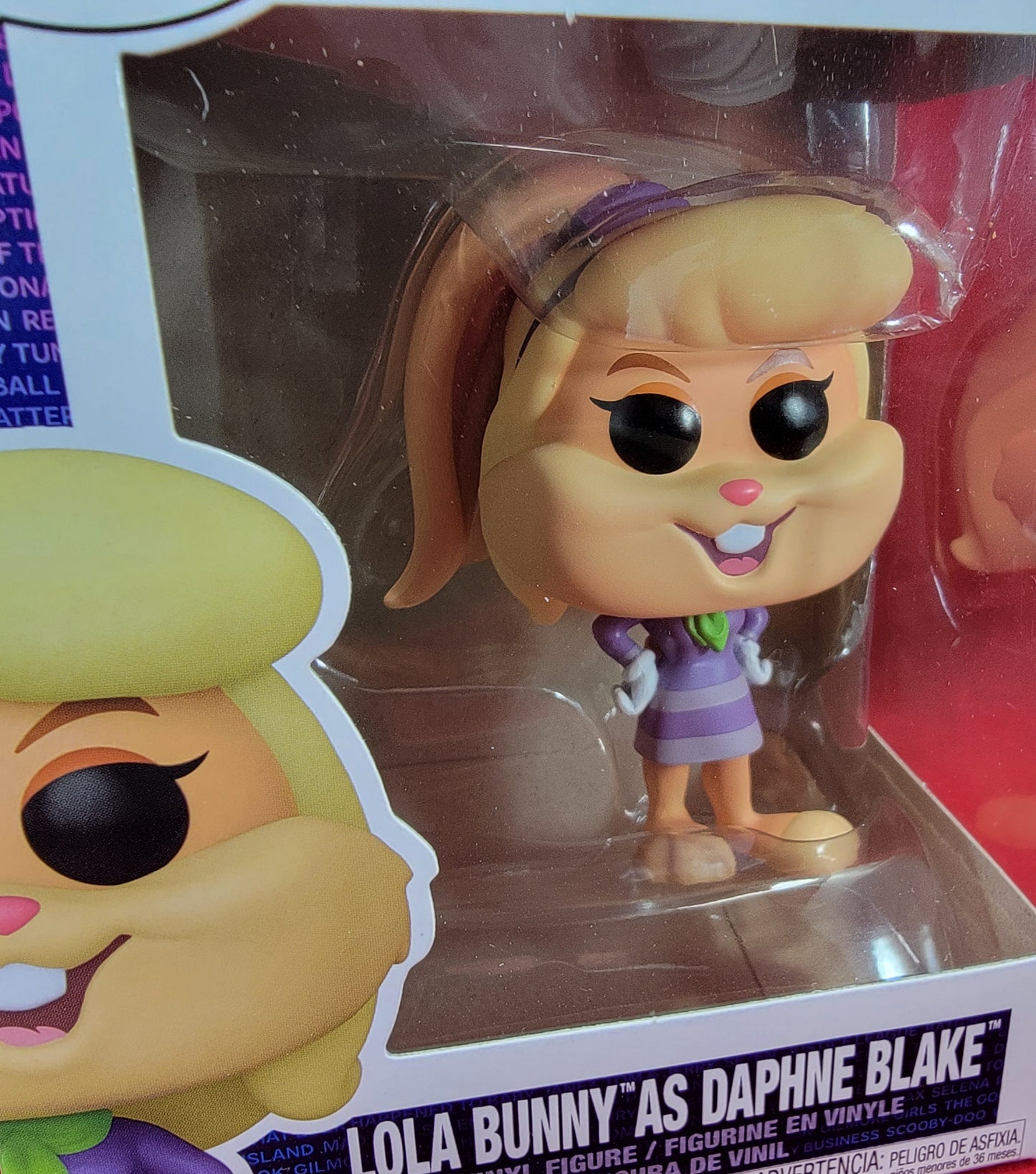 Lola bunny as Daphne blake funko # 1241 (nib)