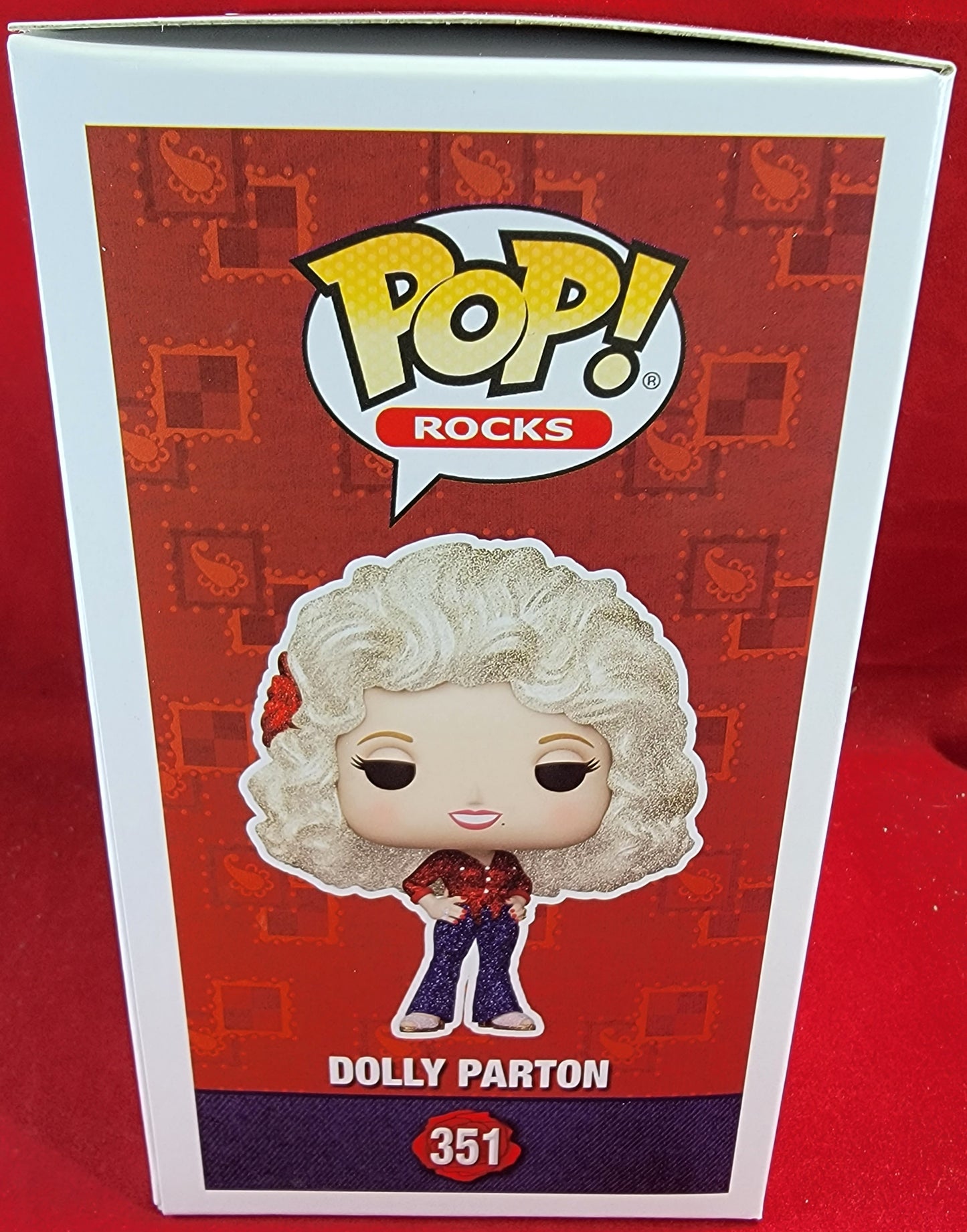 Dolly Parton entertainment earth exclusive # 351 (nib)