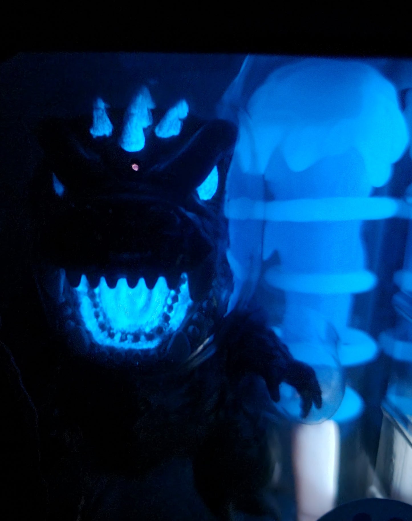 Godzilla ultima with heat ray funko exclusive # 1469 (nib)