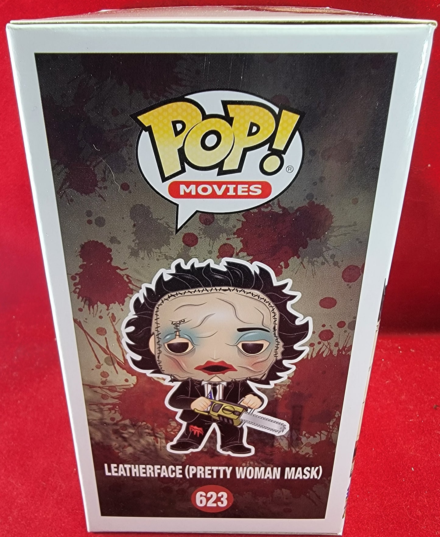 Leatherface (pretty woman mask)hot topic exclusive #623 (nib)
With pop protector