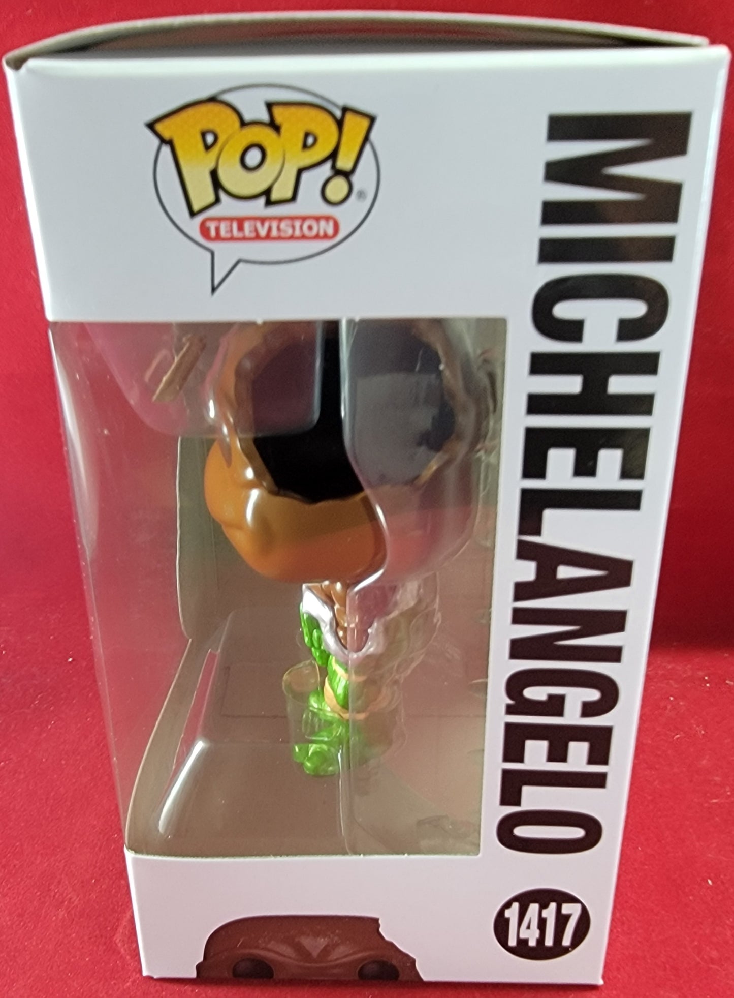 Michelangelo funko # 1417 (nib)
With pop protector