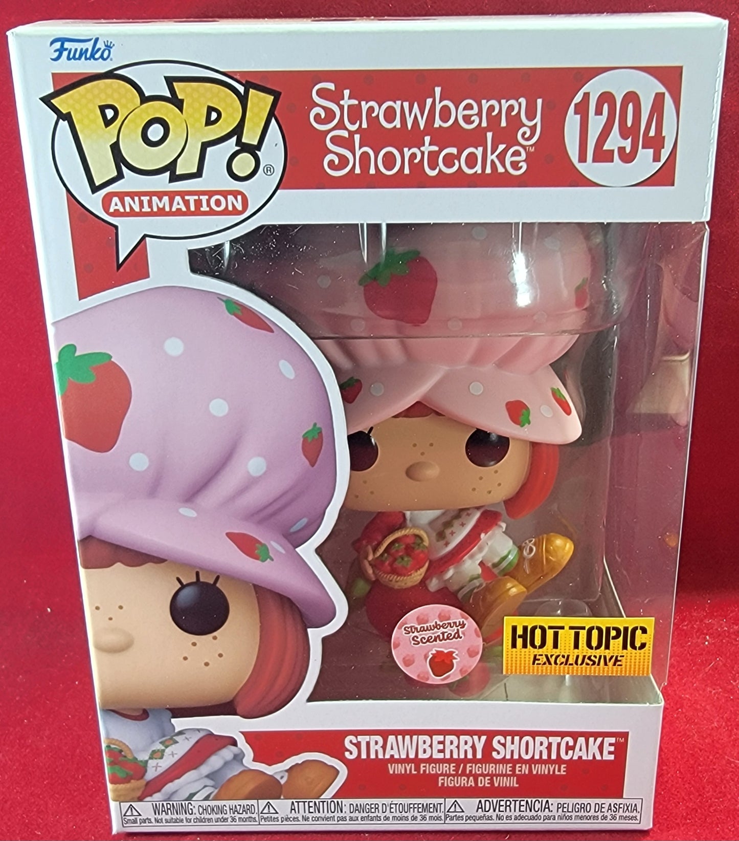 Strawberry shortcake hot topic exclusive funko # 1294 (nib)
With pop protector