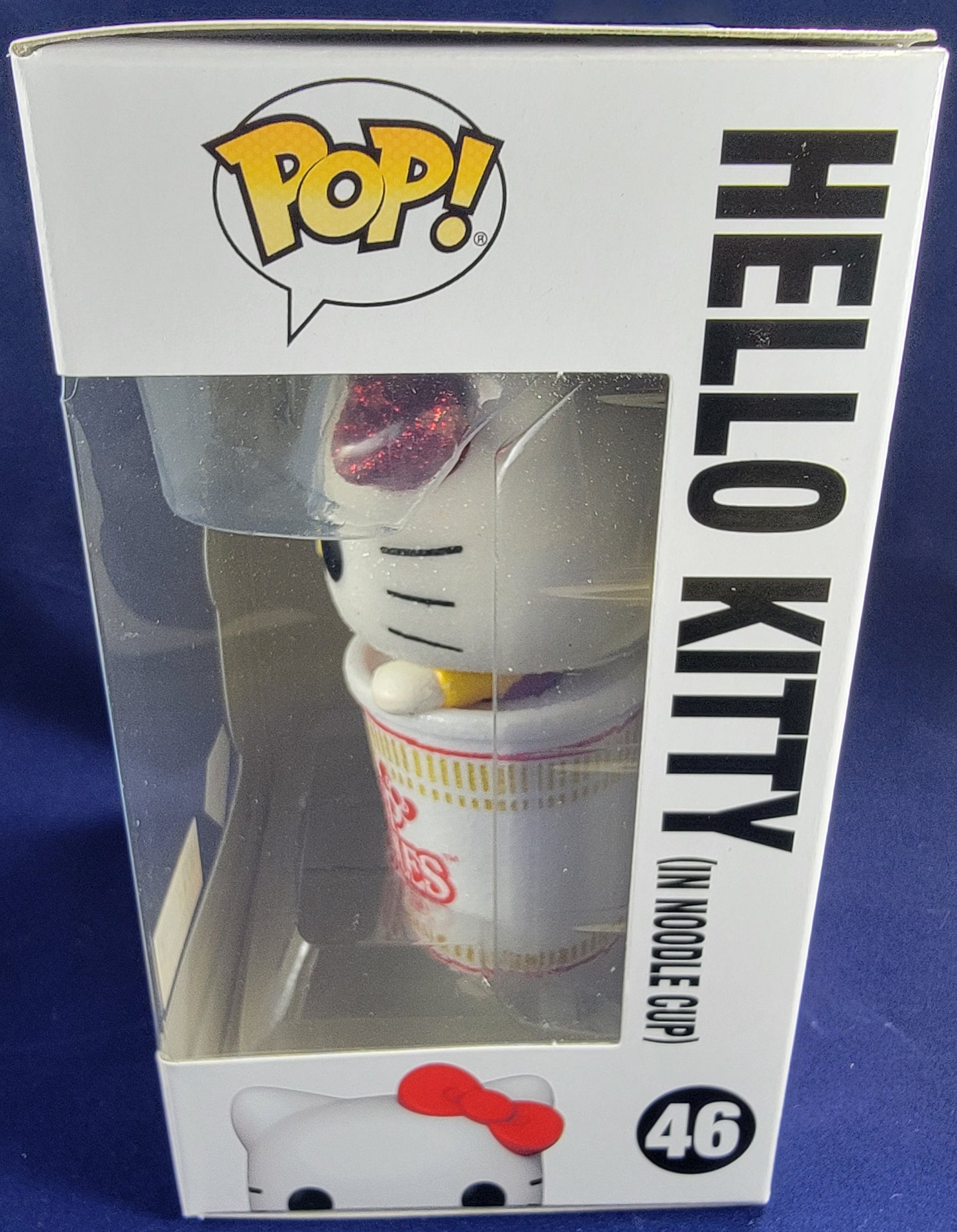 Hello kitty (in noodle cup), hot topic exclusive # 46 (nib)
With pop protector