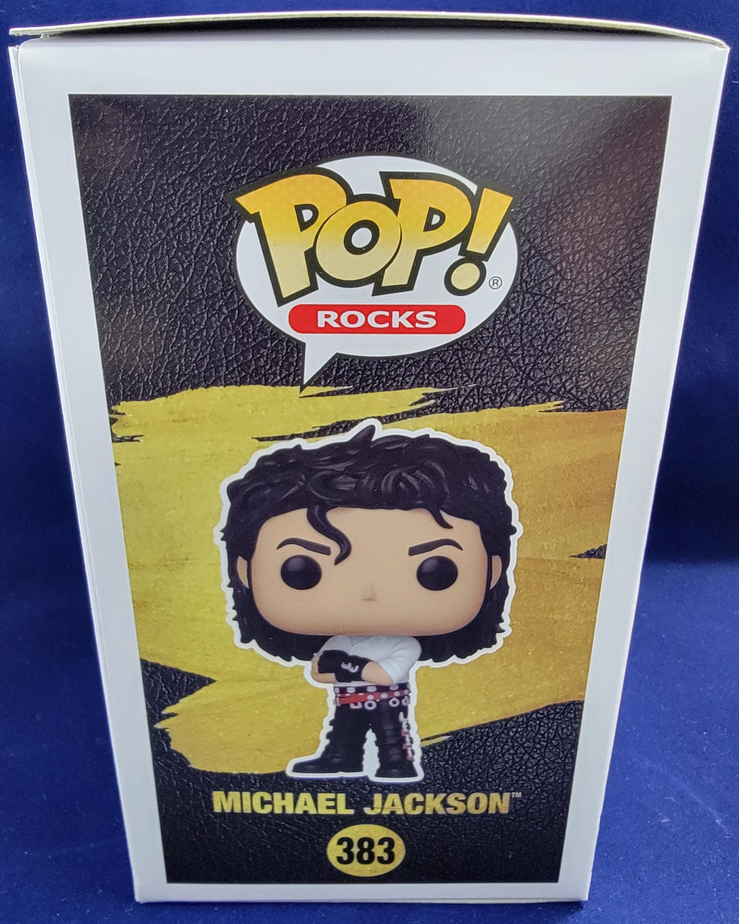 Michael jackson funko # 383 (nib)
With pop protector