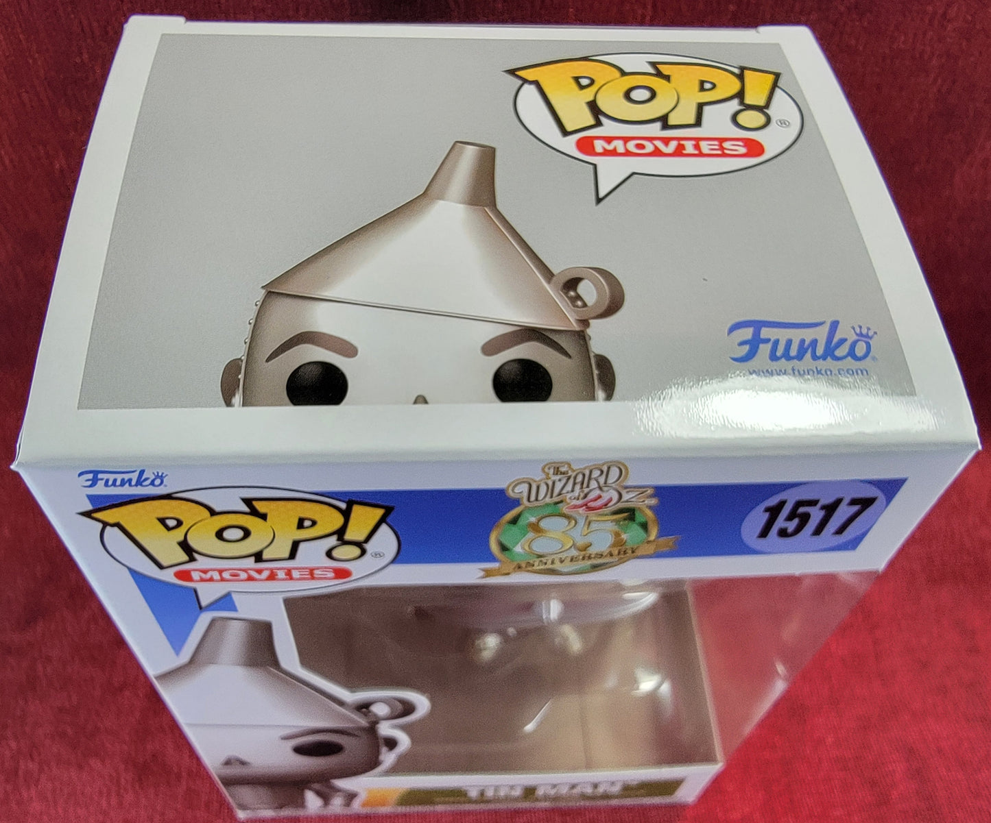 Tin man funko # 1517 (nib)
With pop protector