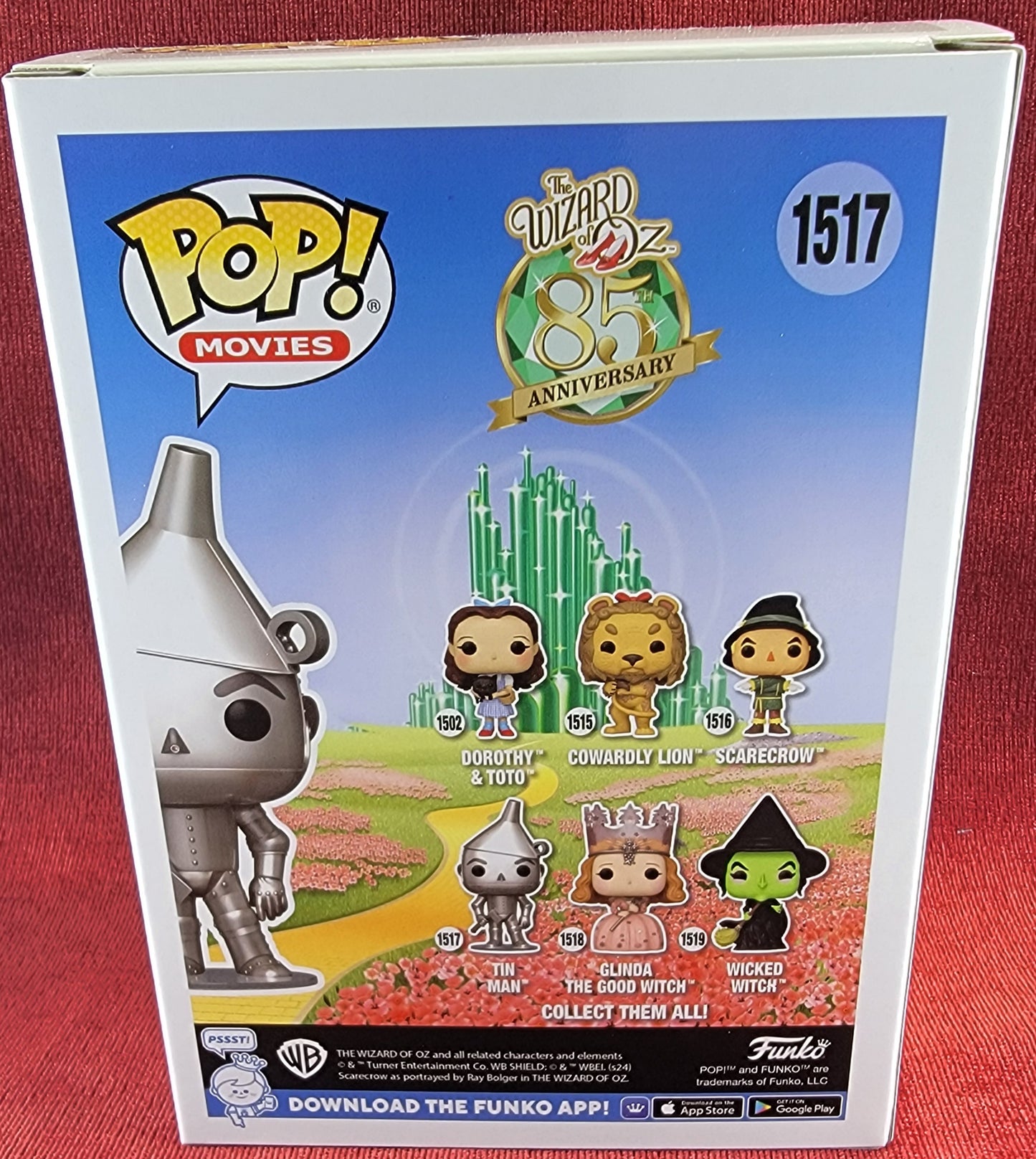 Tin man funko # 1517 (nib)
With pop protector