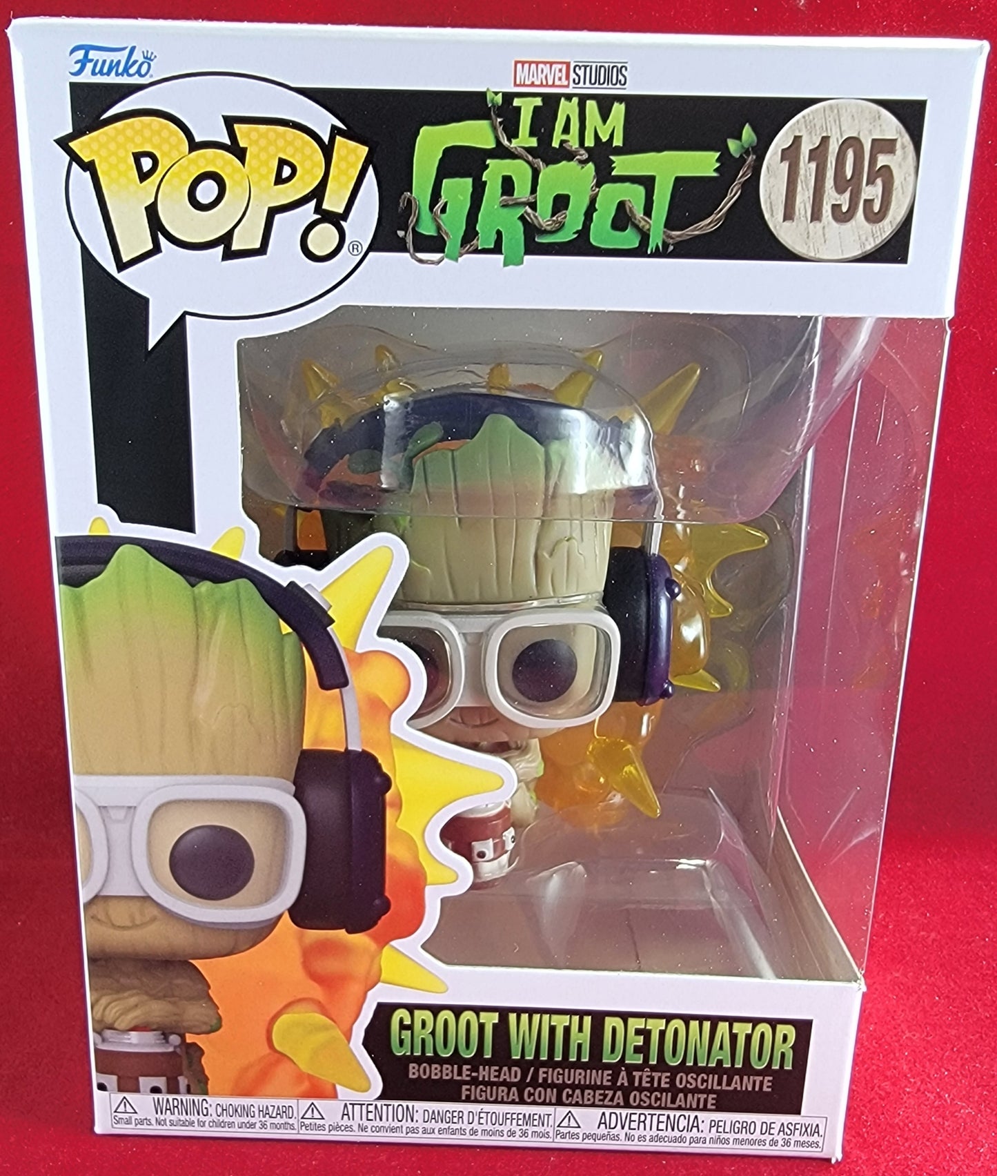 Groot with detonator funko # 1195 (nib)
With pop protector