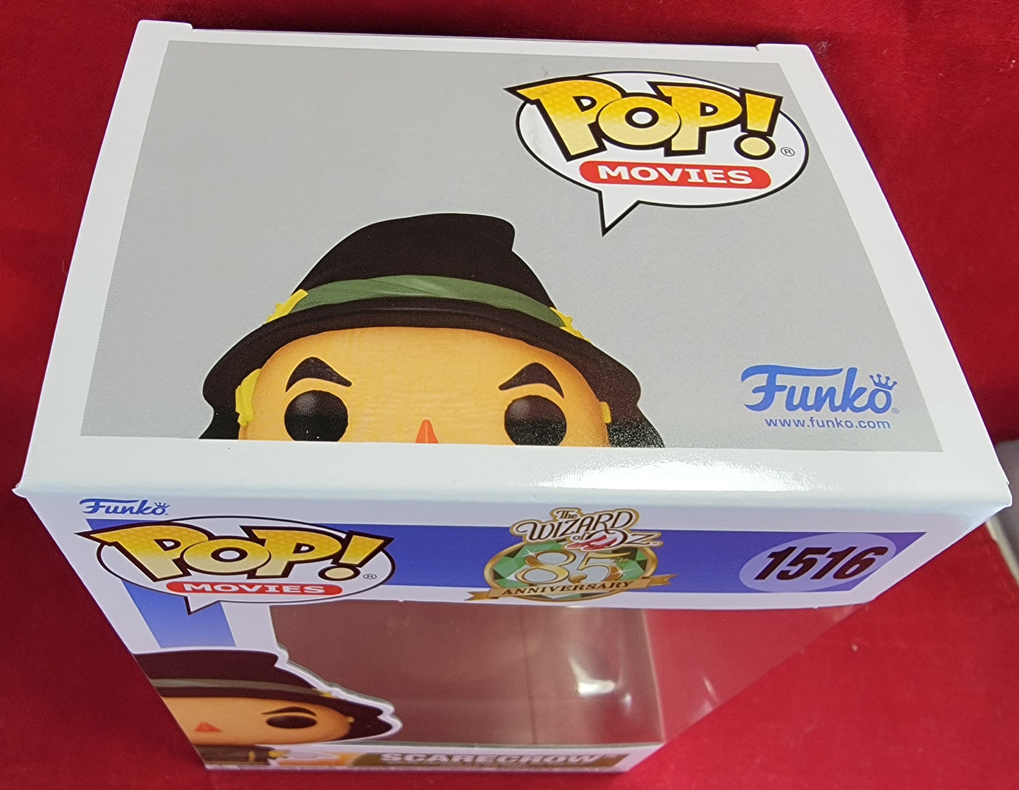 Scarecrow funko # 1516 (nib)
With pop protector