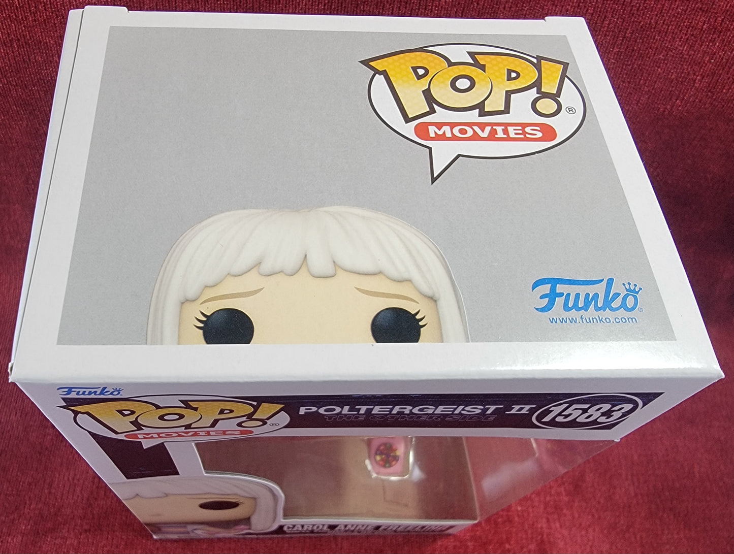 Carol Anne Freeling funko # 1583 (nib)
With pop protector