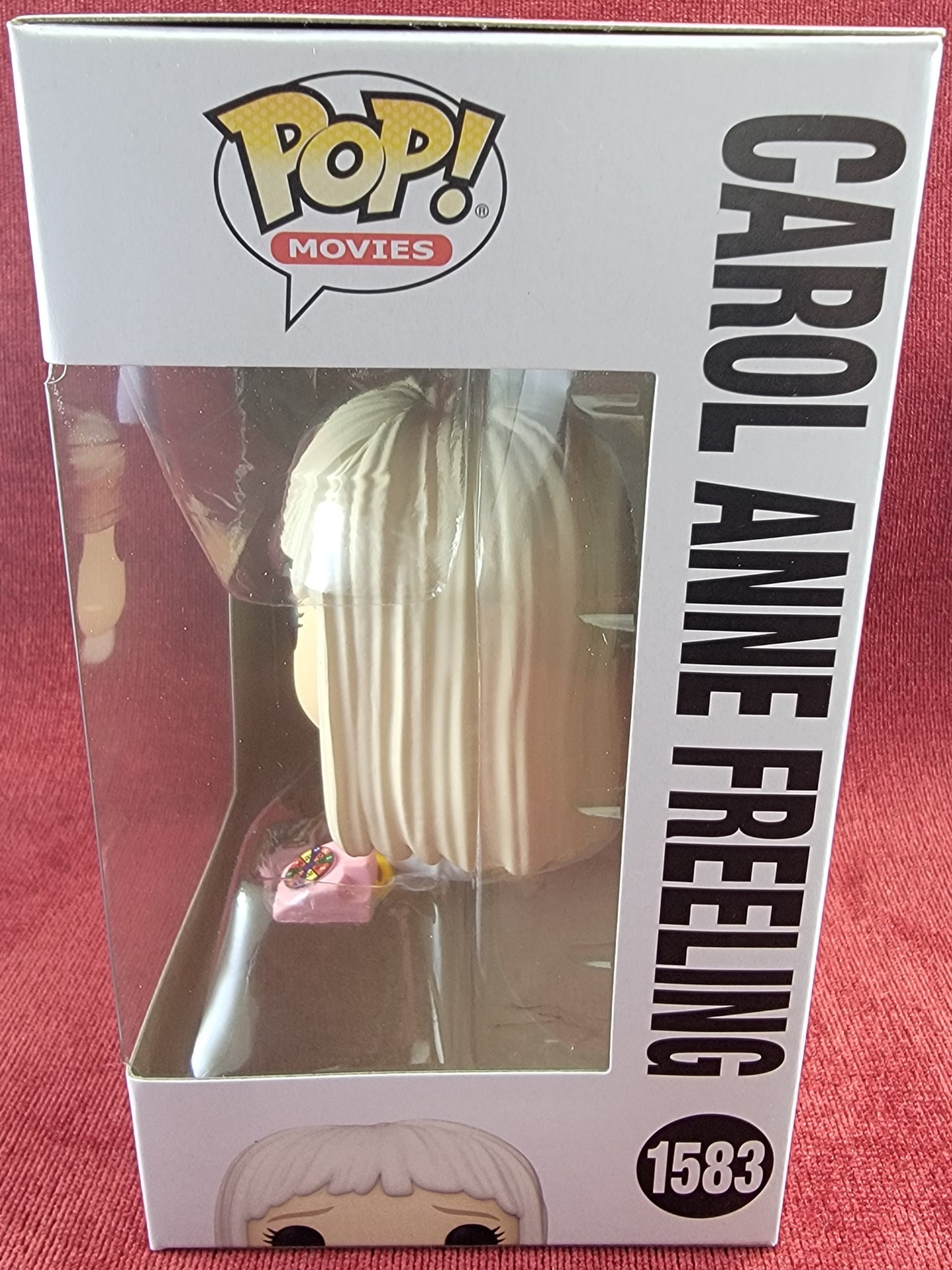 Carol Anne Freeling funko # 1583 (nib)
With pop protector