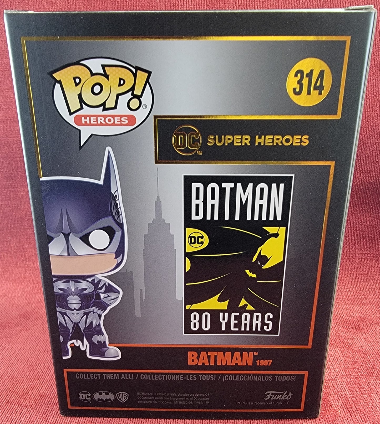 Batman funko # 314 (nib)
With pop protector