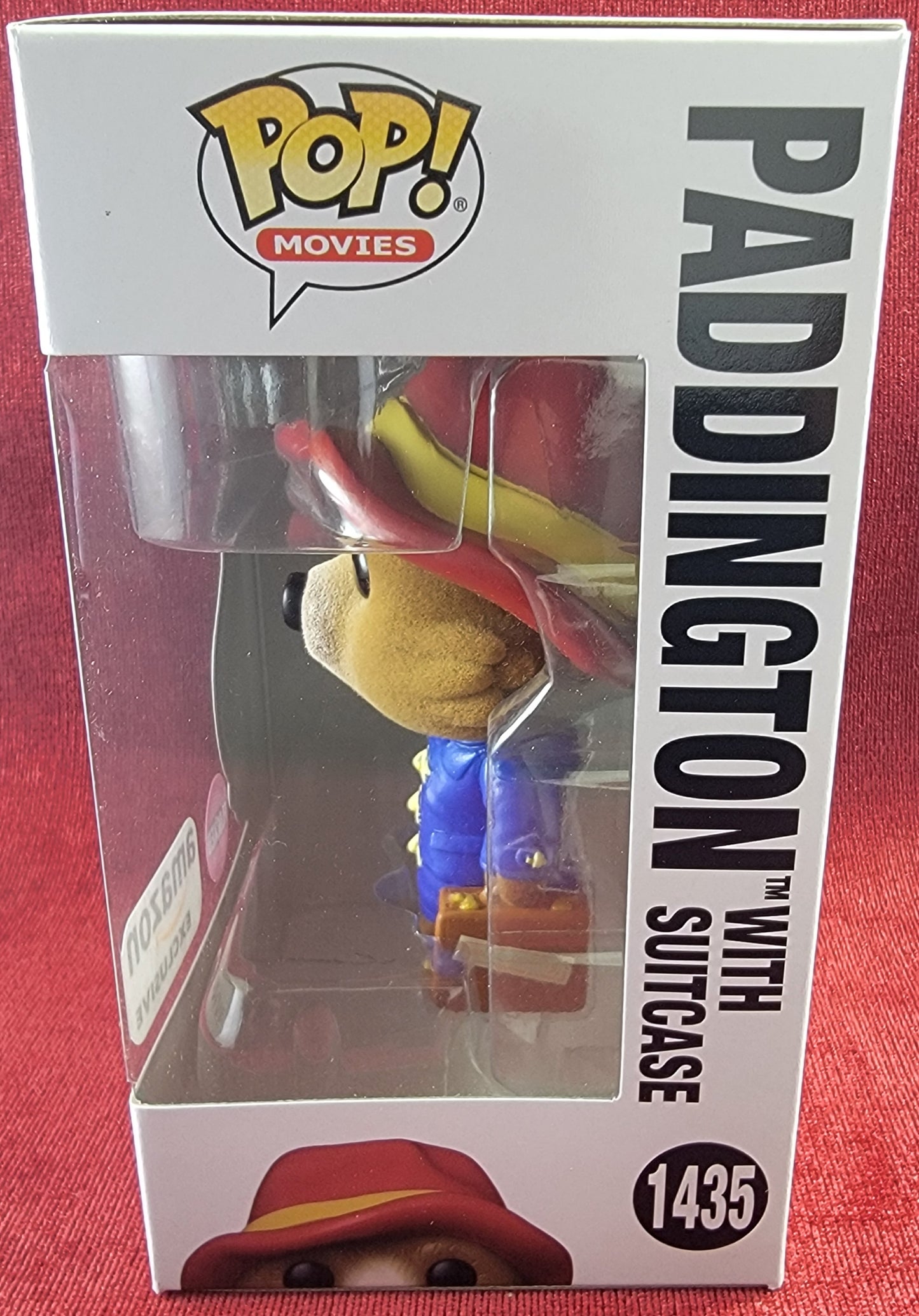 Paddington with suitcase amazon exclusive funko # 1435 (nib)
With pop protector