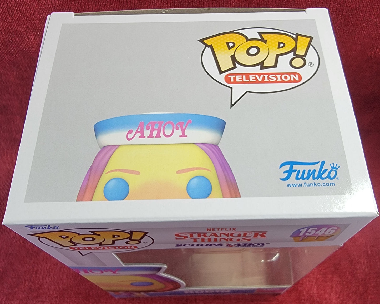 Robin funko # 1546 (nib)
With pop protector