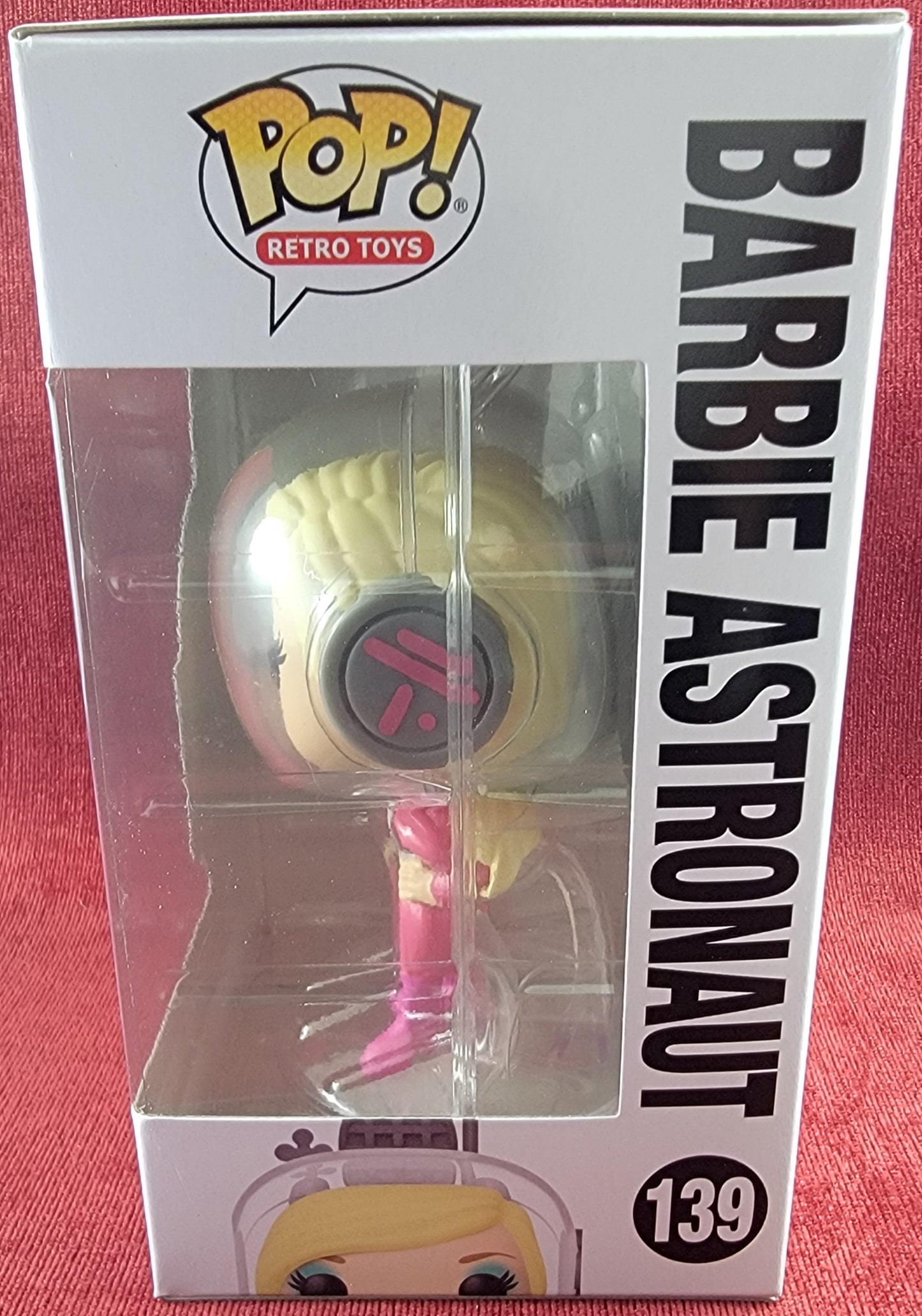 Barbie astronaut funko # 139 (nib)
With pop protector