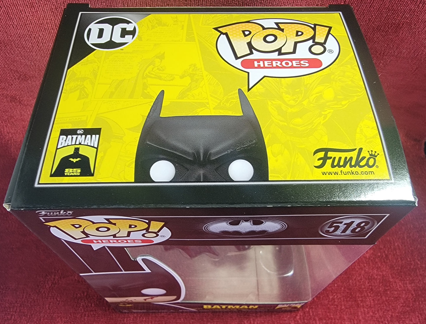 Batman funko # 518 (nib)
With pop protector