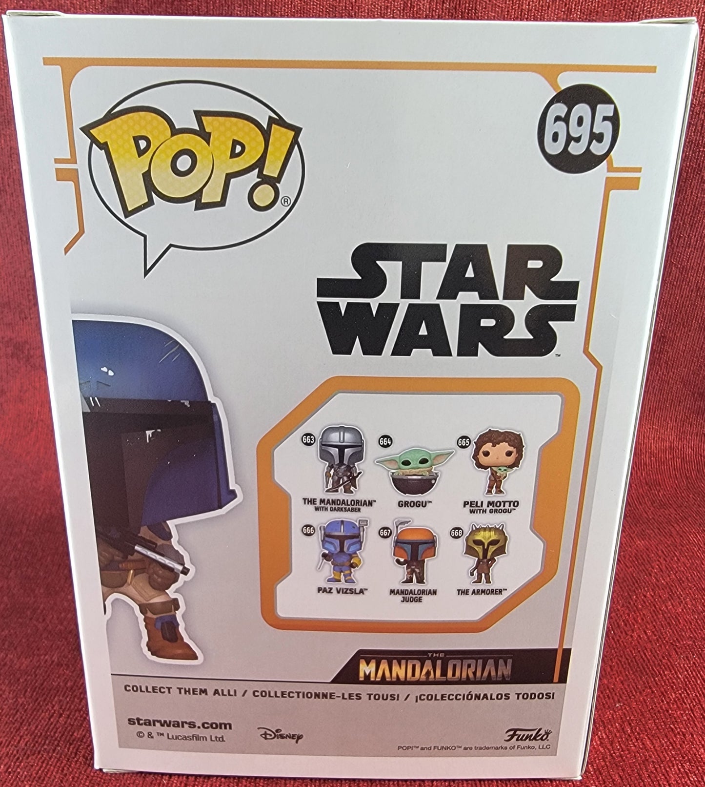 Mandalorian guard entertainment earth exclusive funko # 695 (nib)
With pop protector