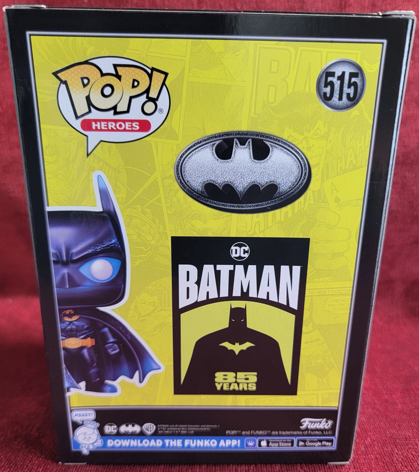 Batman entertainment earth exclusive funko  # 515 (nib)
With pop protector