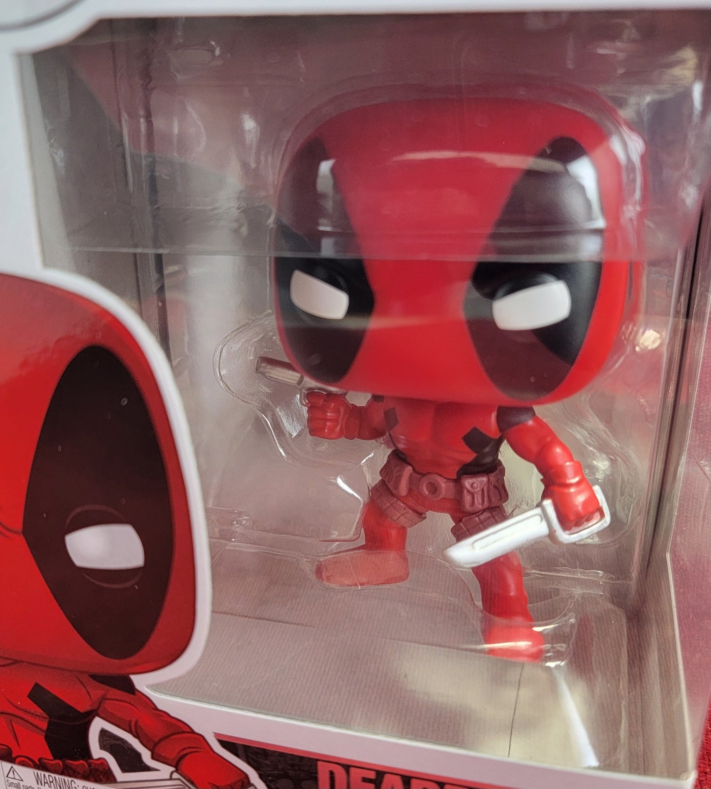 Deadpool # 546 funko (nib)
With pop protector