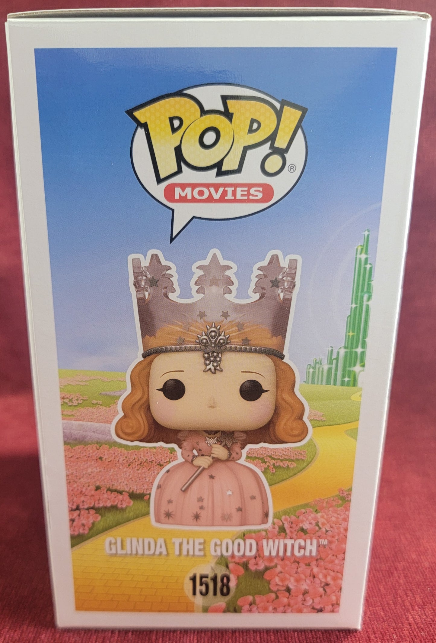 Glinda the good witch funko # 1518 (nib)
With pop protector