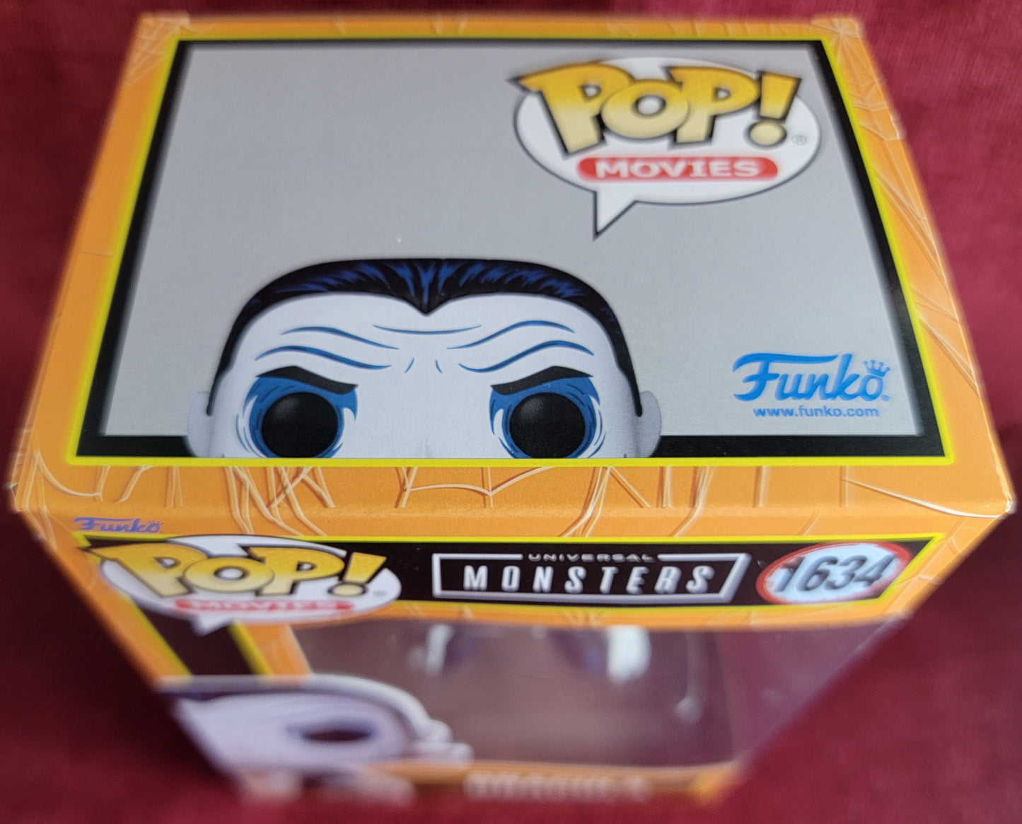 Dracula funko # 1634 (nib)
With pop protector