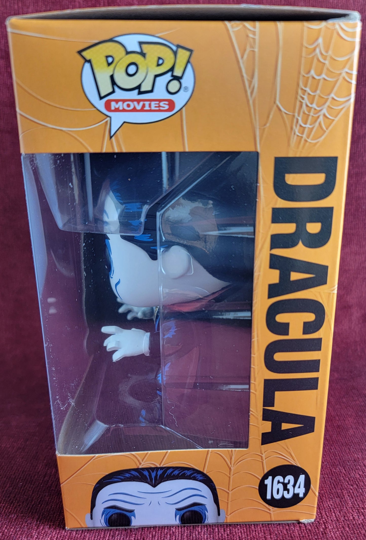 Dracula funko # 1634 (nib)
With pop protector