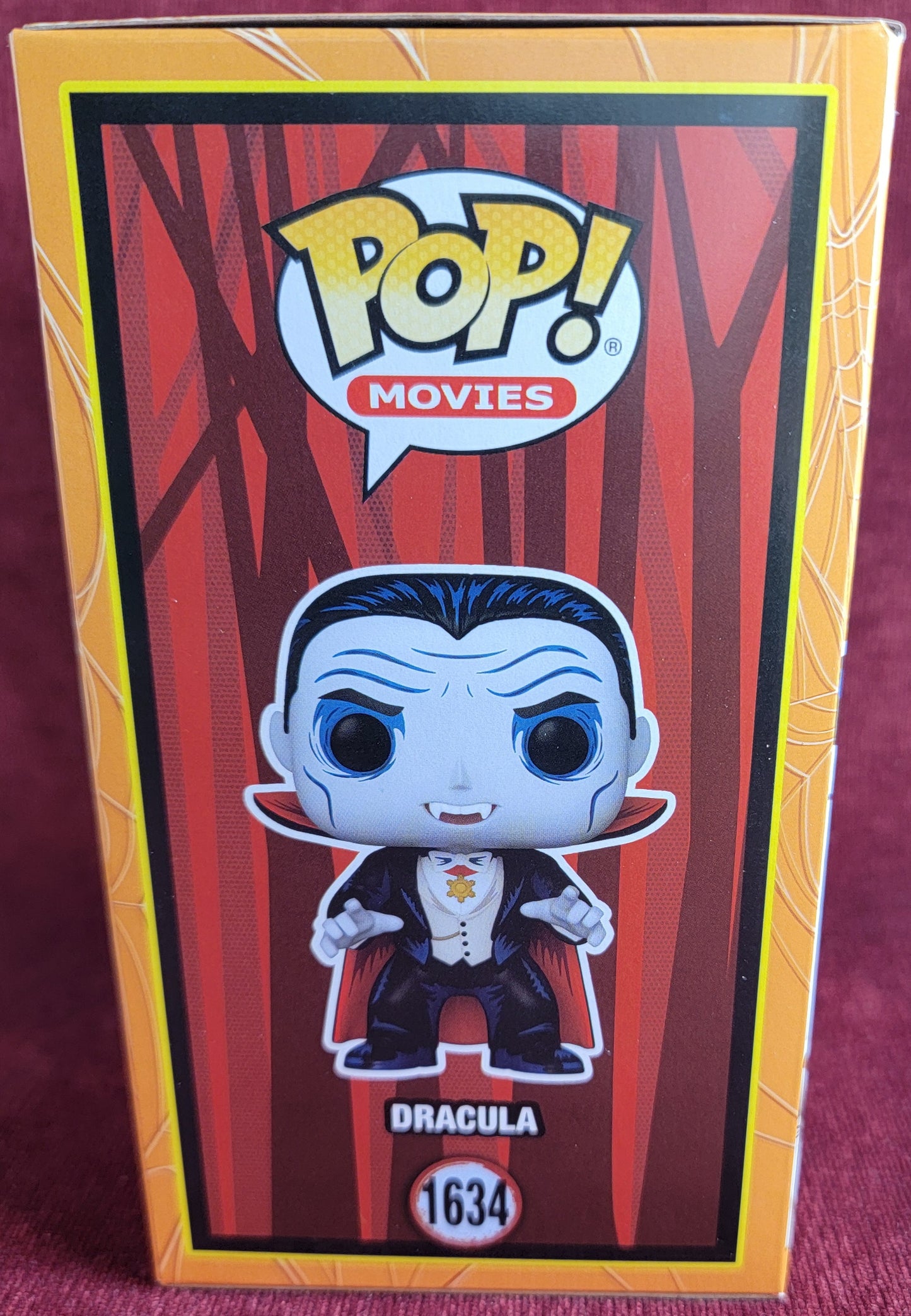 Dracula funko # 1634 (nib)
With pop protector