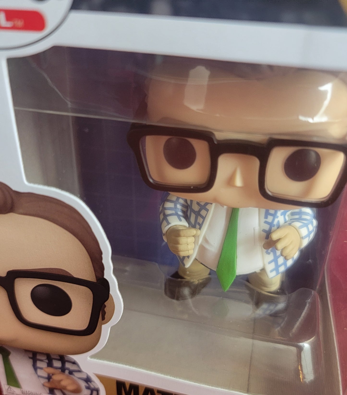 Matt Foley funko # 09 (nib)
With pop protector