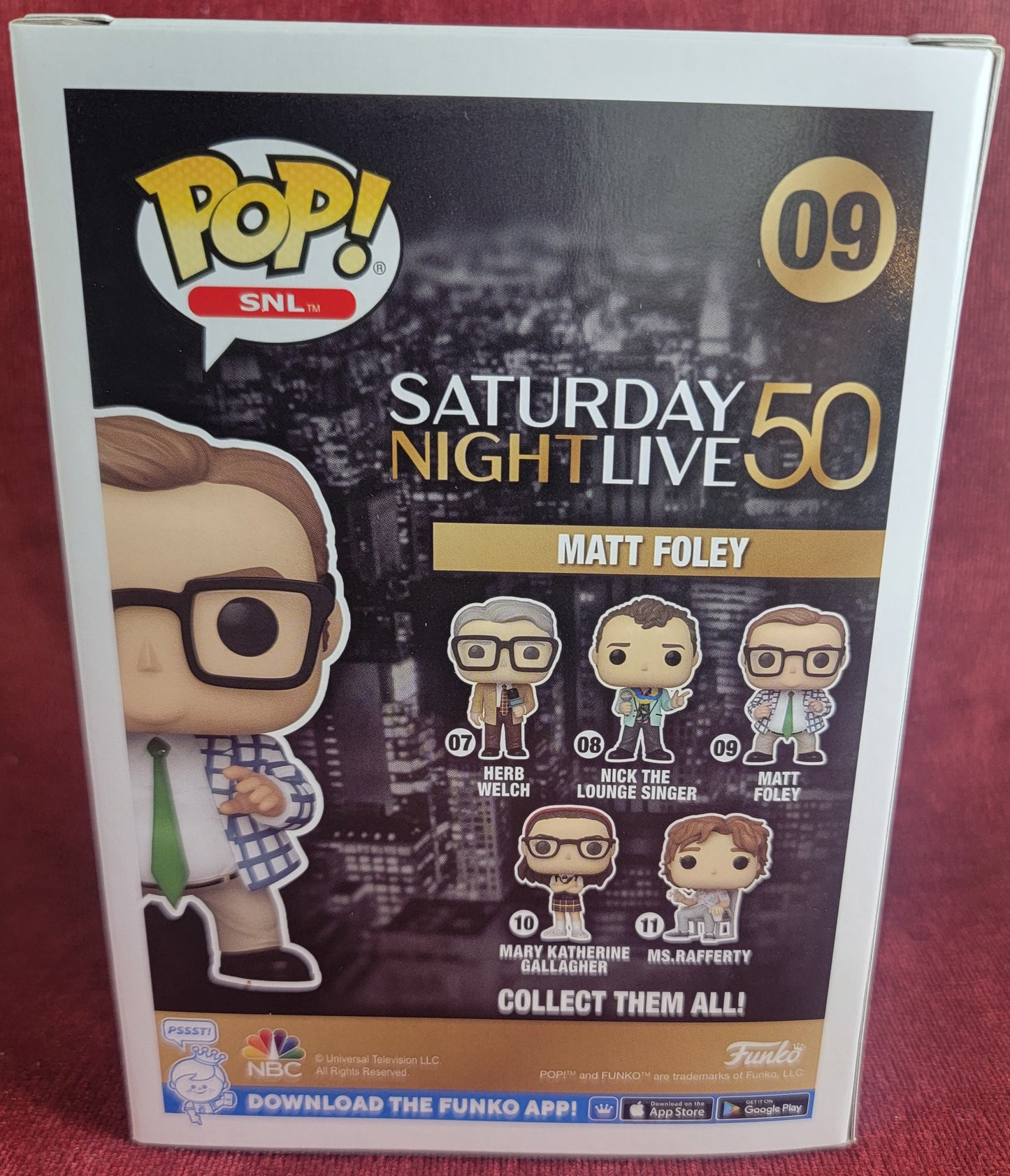 Matt Foley funko # 09 (nib)
With pop protector