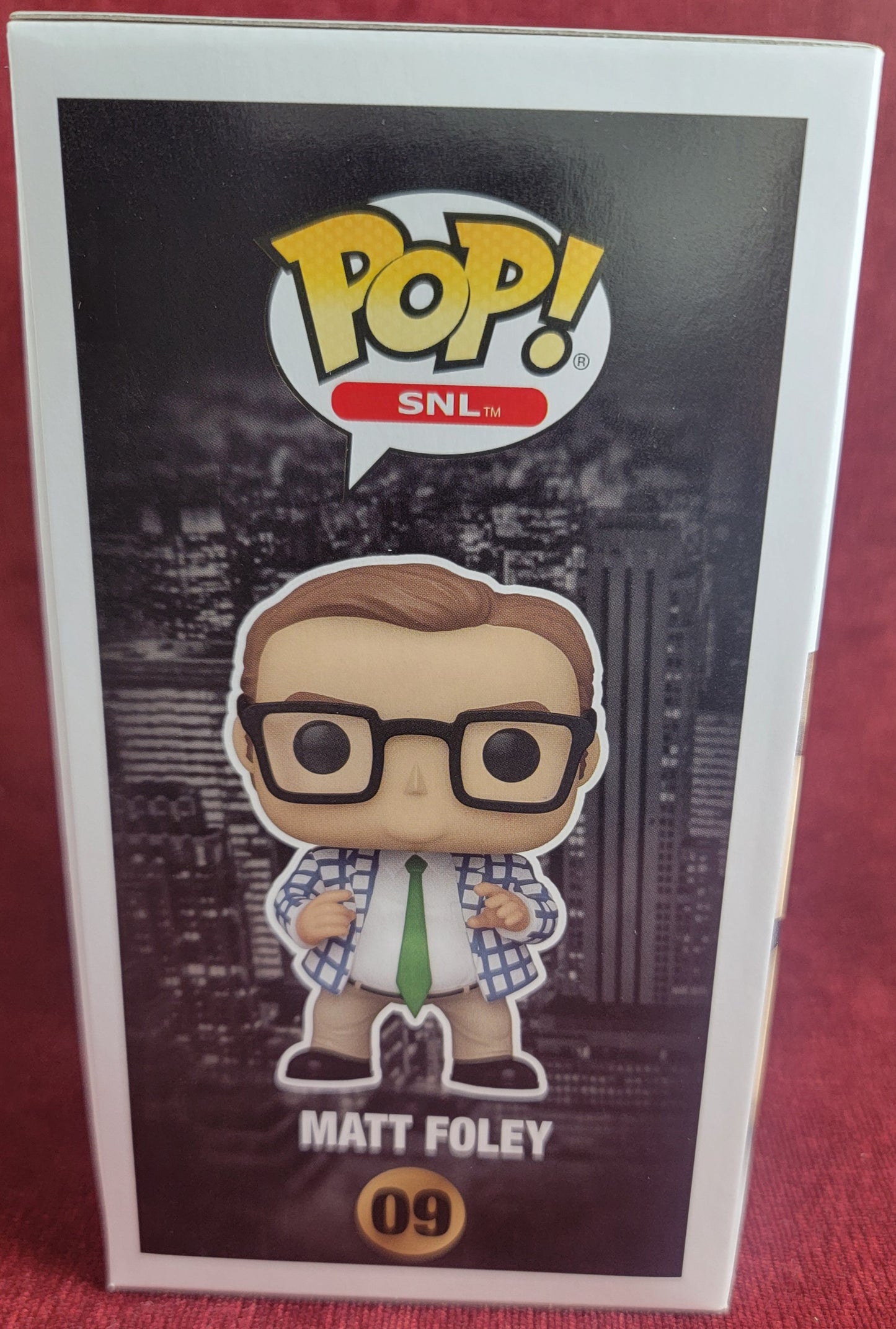 Matt Foley funko # 09 (nib)
With pop protector