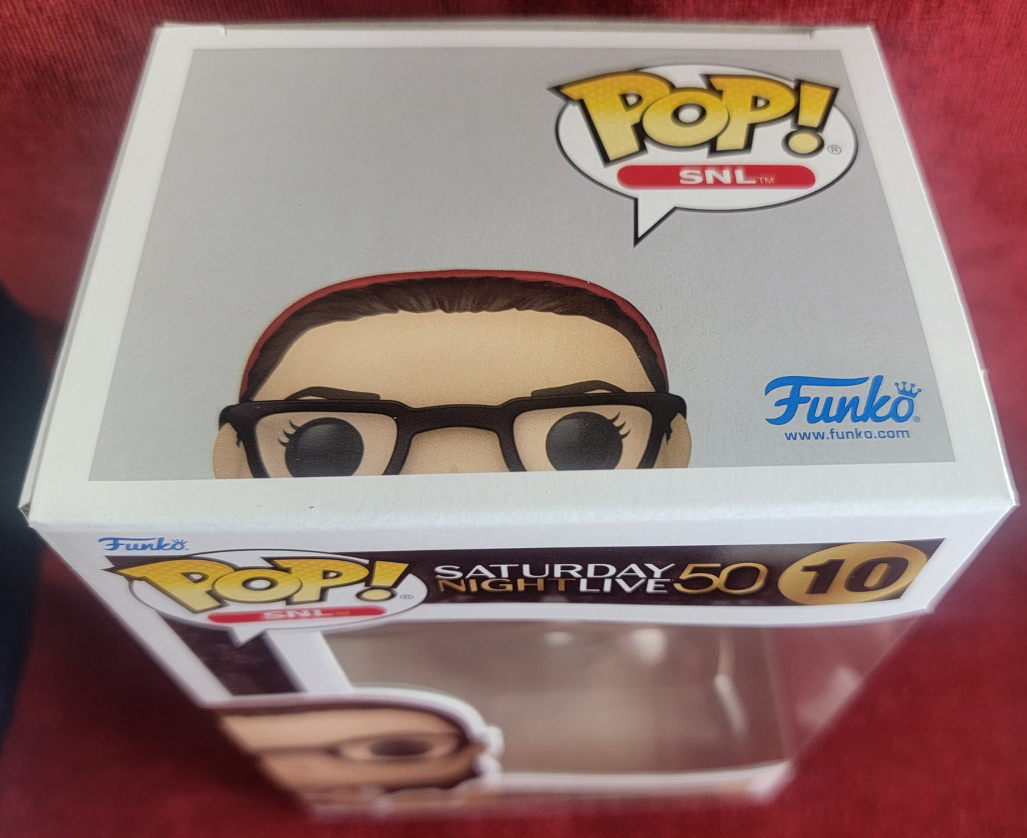 Mary Katherine Gallagher funko # 10 (nib)
With pop protector