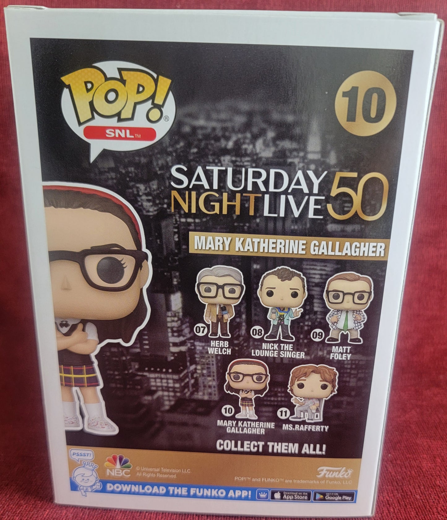 Mary Katherine Gallagher funko # 10 (nib)
With pop protector