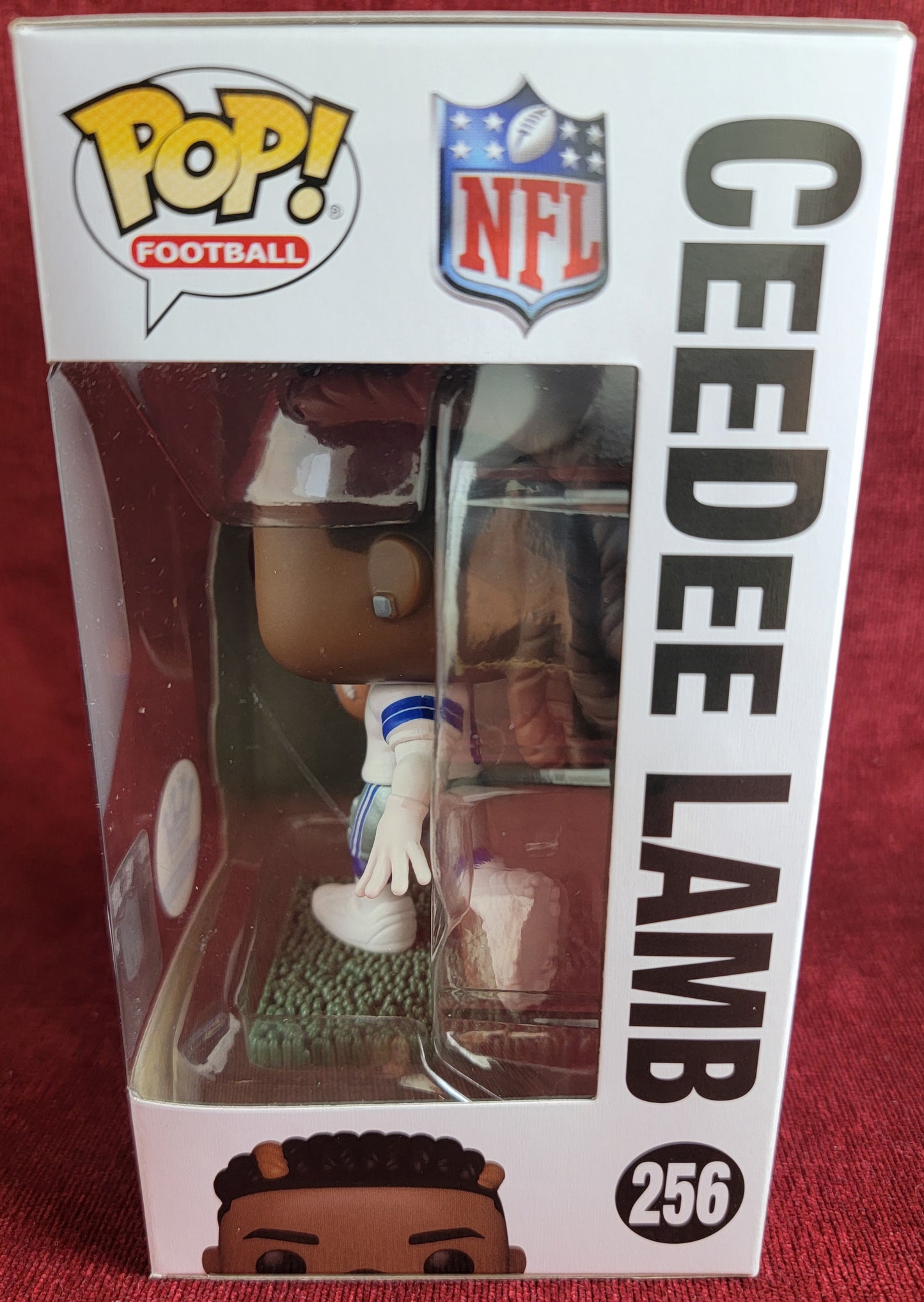 Ceedee Lamb funko exclusive # 256 (nib)
With pop protector