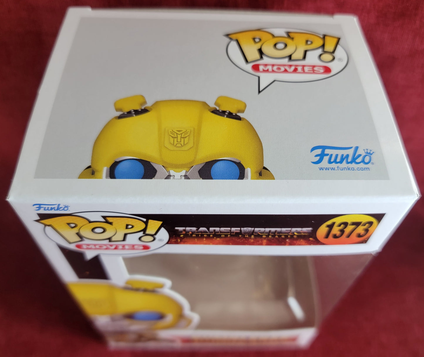 Bumblebee funko # 1373 (nib)
With pop protector