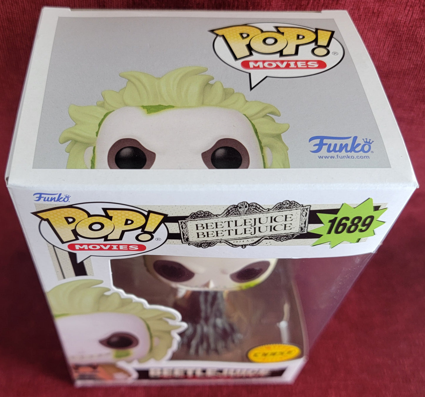 Beetlejuice chase exclusive funko # 1689 (nib)
With pop protector