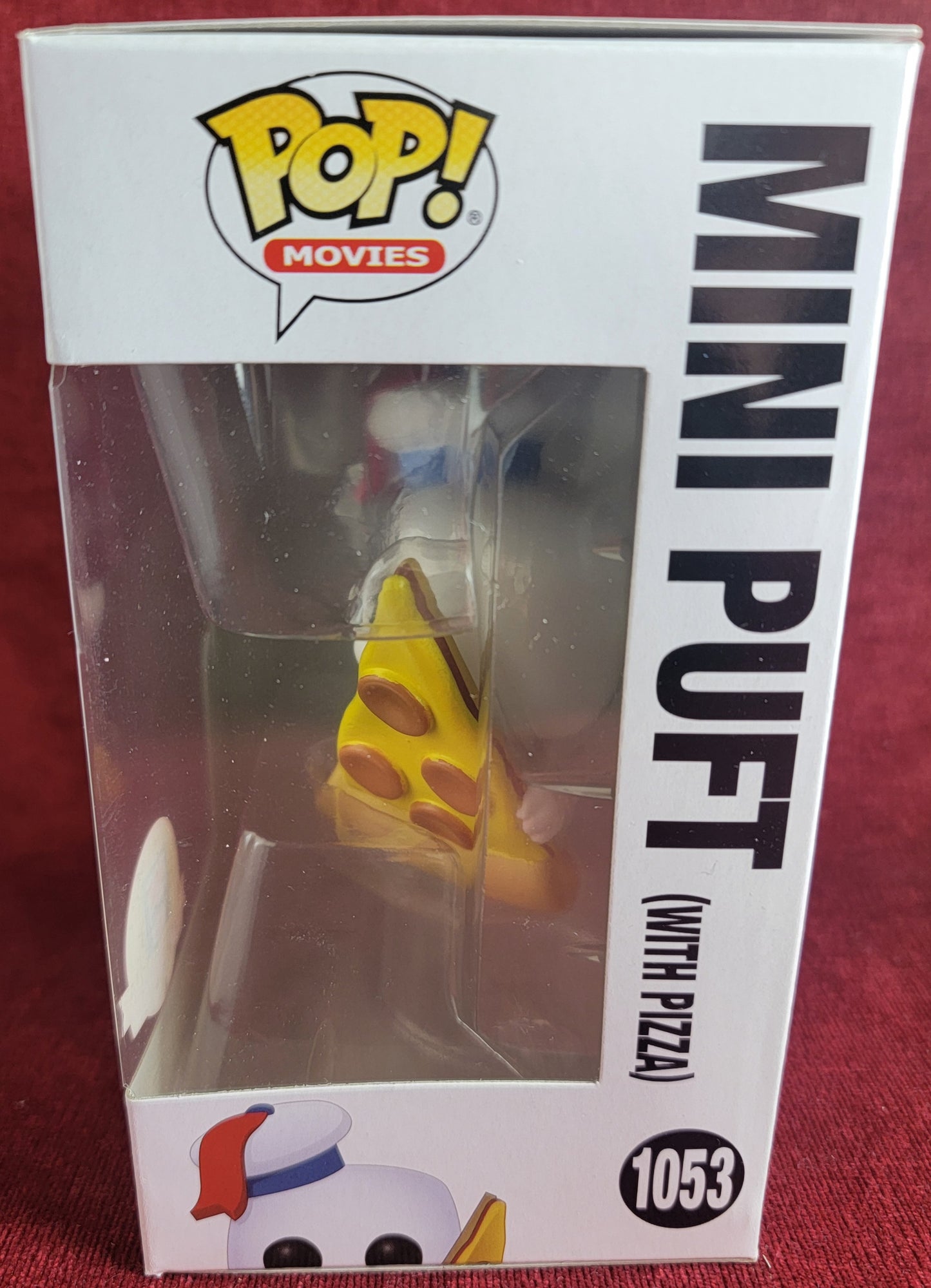 Mini puft with pizza 7/11 exclusive funko # 1053 (nib)
With pop protector