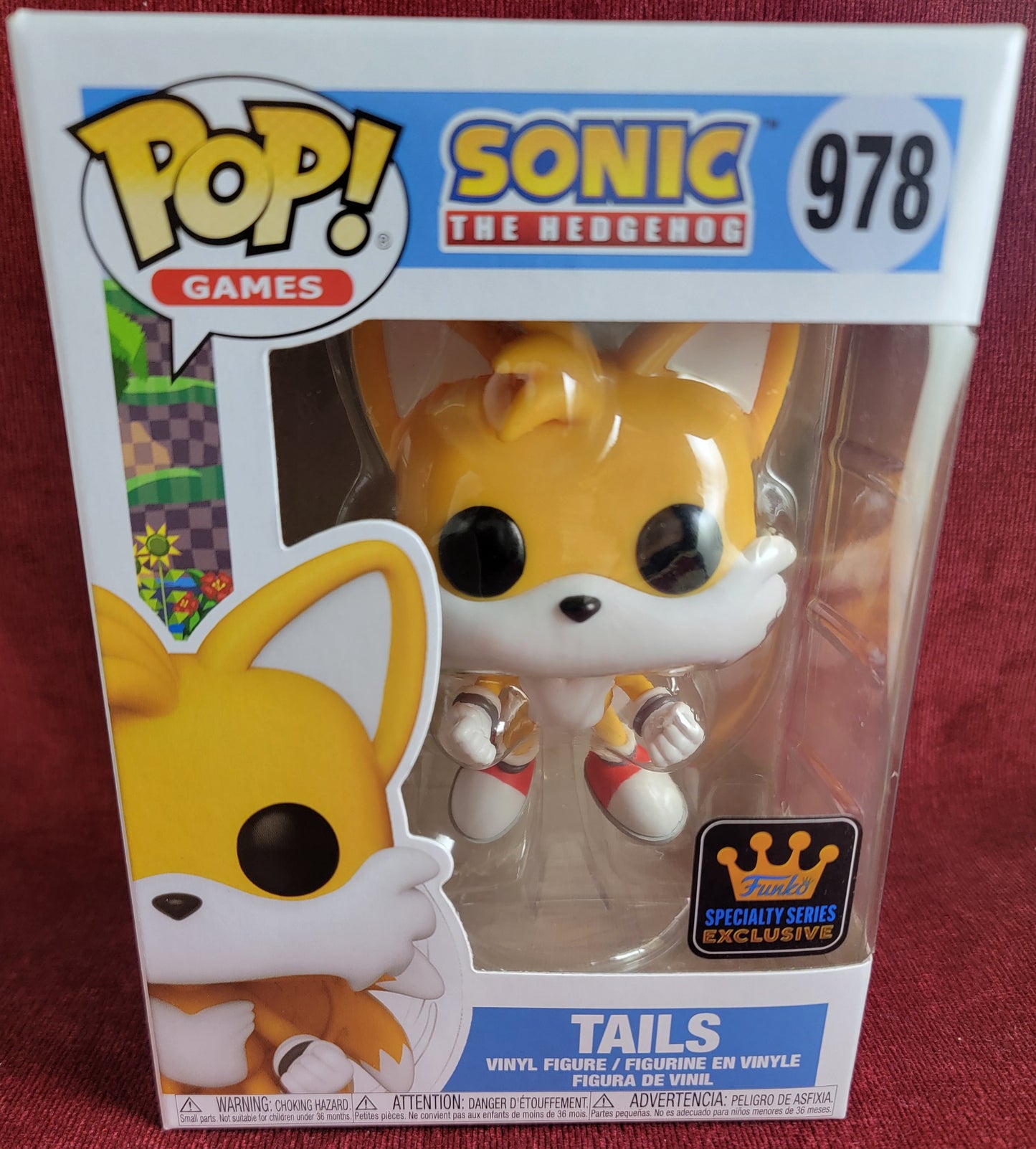 Tails  funko # 978 (nib)
With pop protector