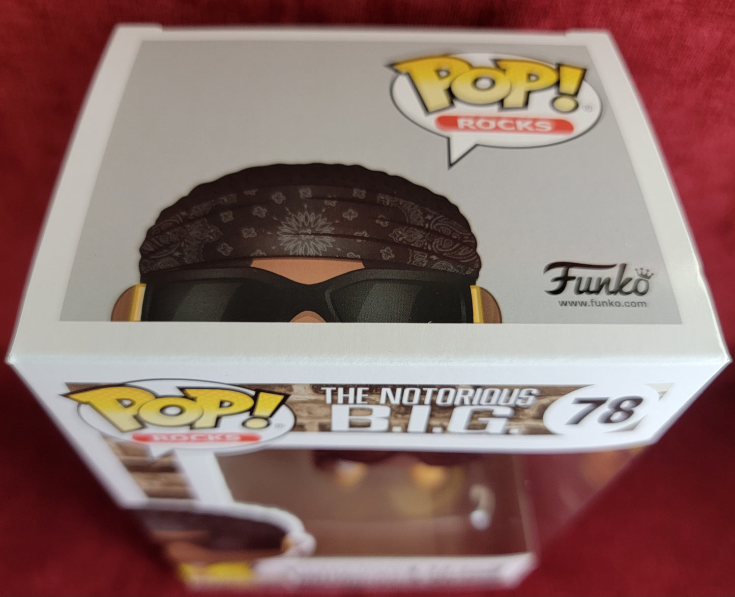 Notorious b.i.g funko (with jersey) # 78 (nib)
With pop protector