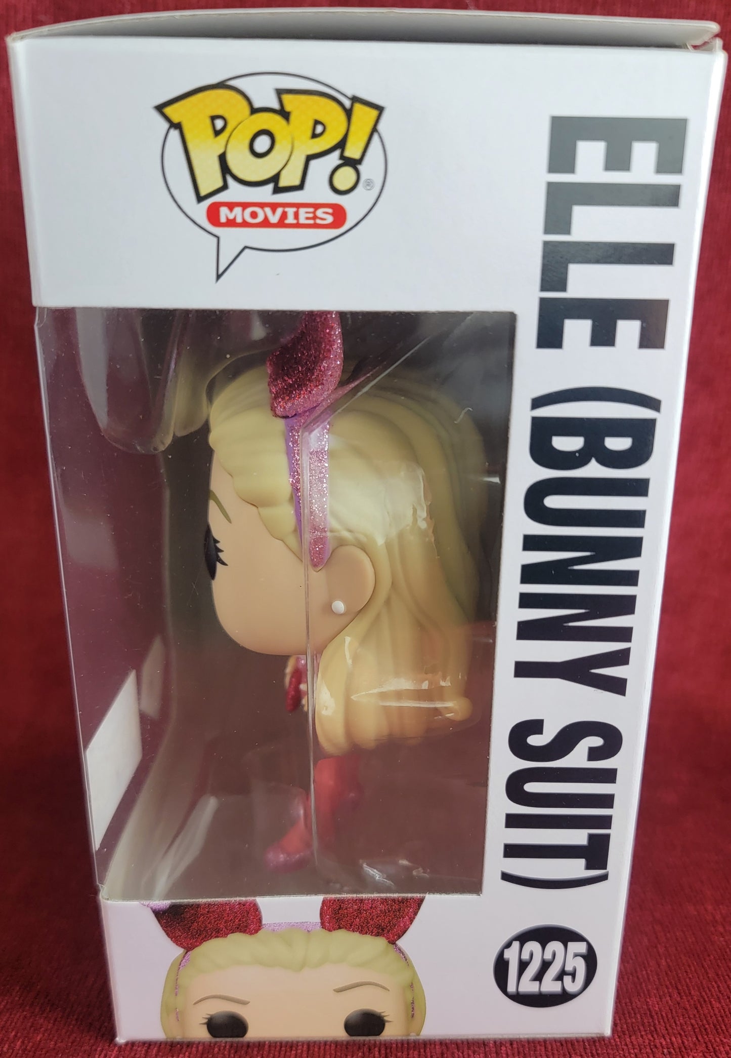 Elle (bunny suit) earth exclusive funko # 1225 (nib)
With pop protector