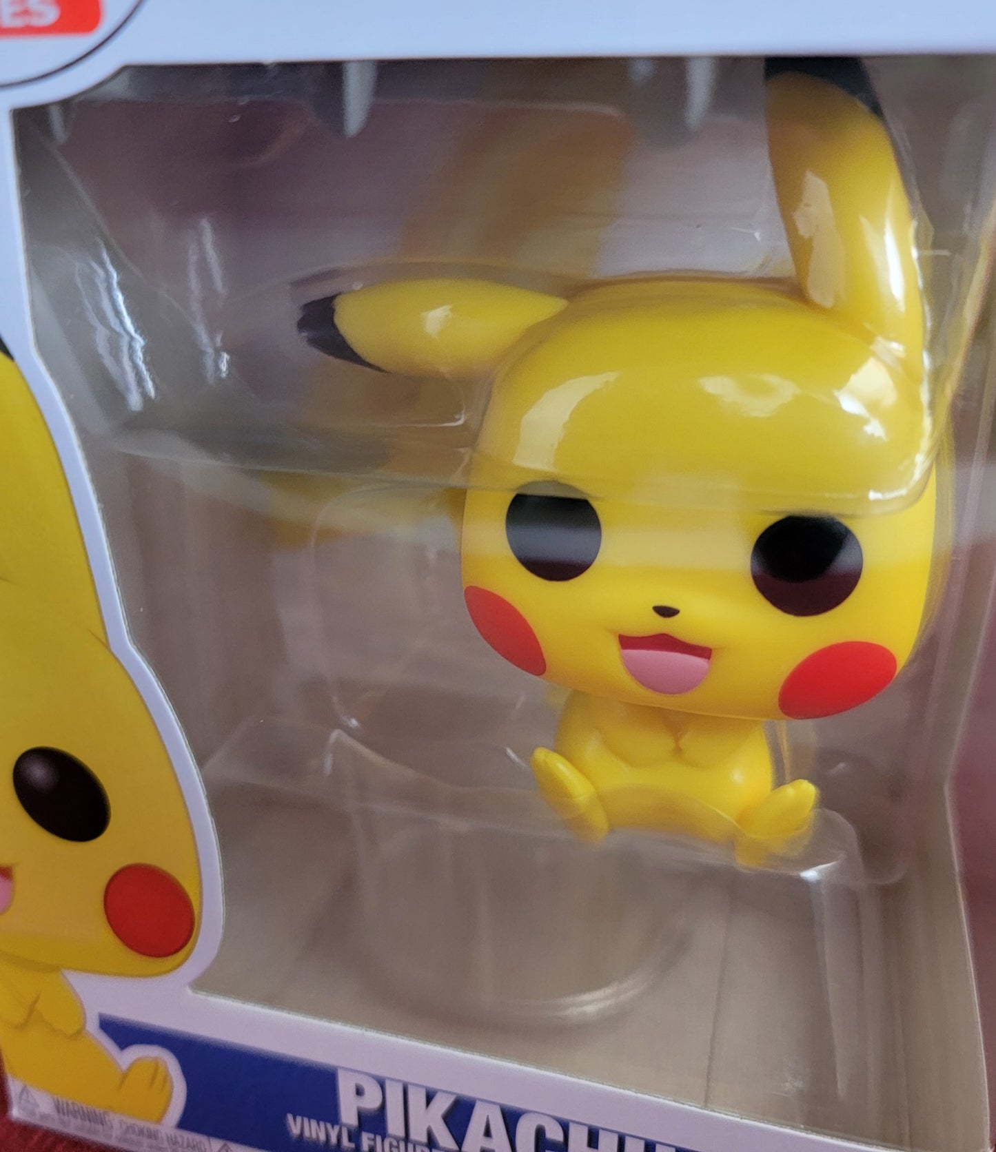 Pikachu funko # 842 (nib)
With pop protector