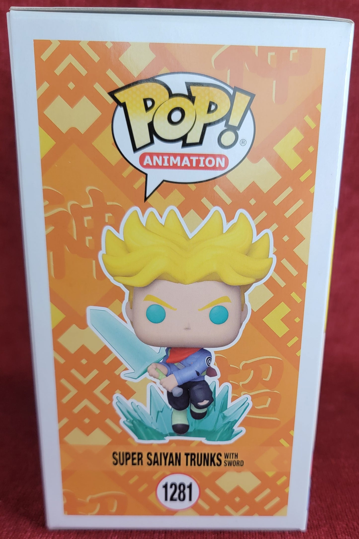 Super saiyan Trunks with swords funko # 1281 (nib)
With pop protector