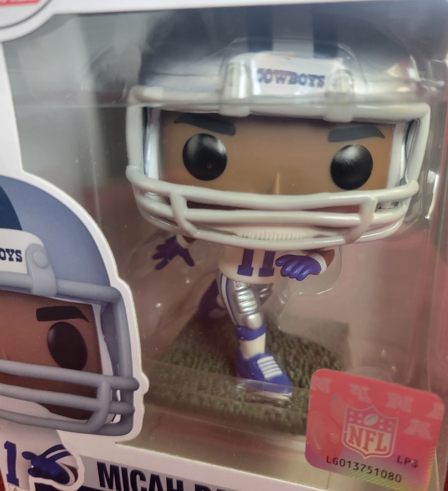 Micha parsons funko # 171 (nib)
With pop protector