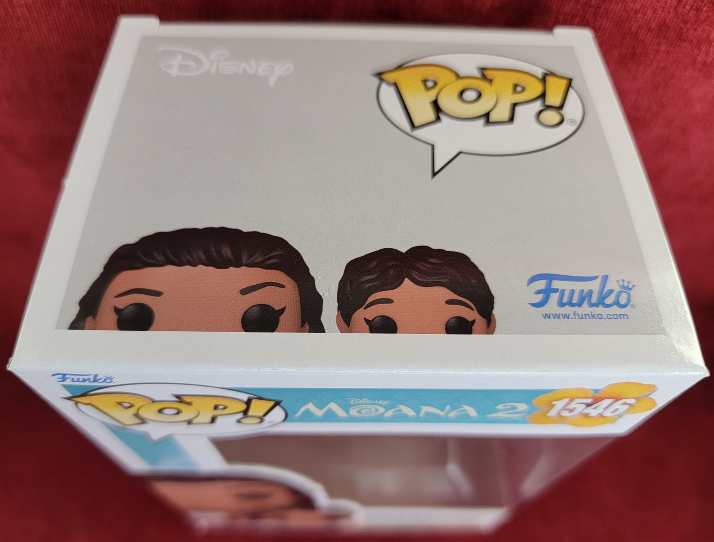 Moana & little sis simea funko # 1546 (nib)
With pop protector