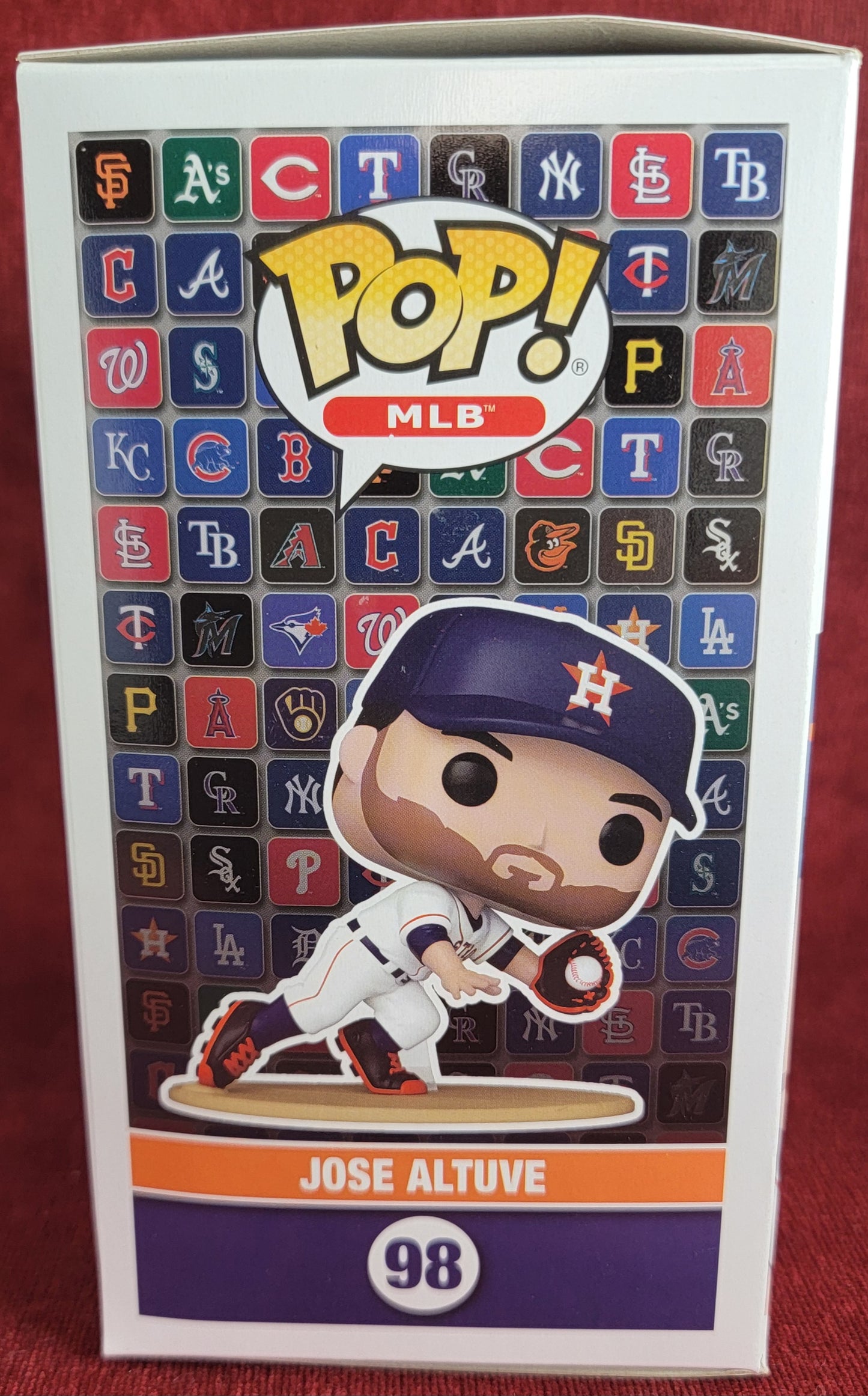 Jose altuve funko # 98 (nib)
With pop protector