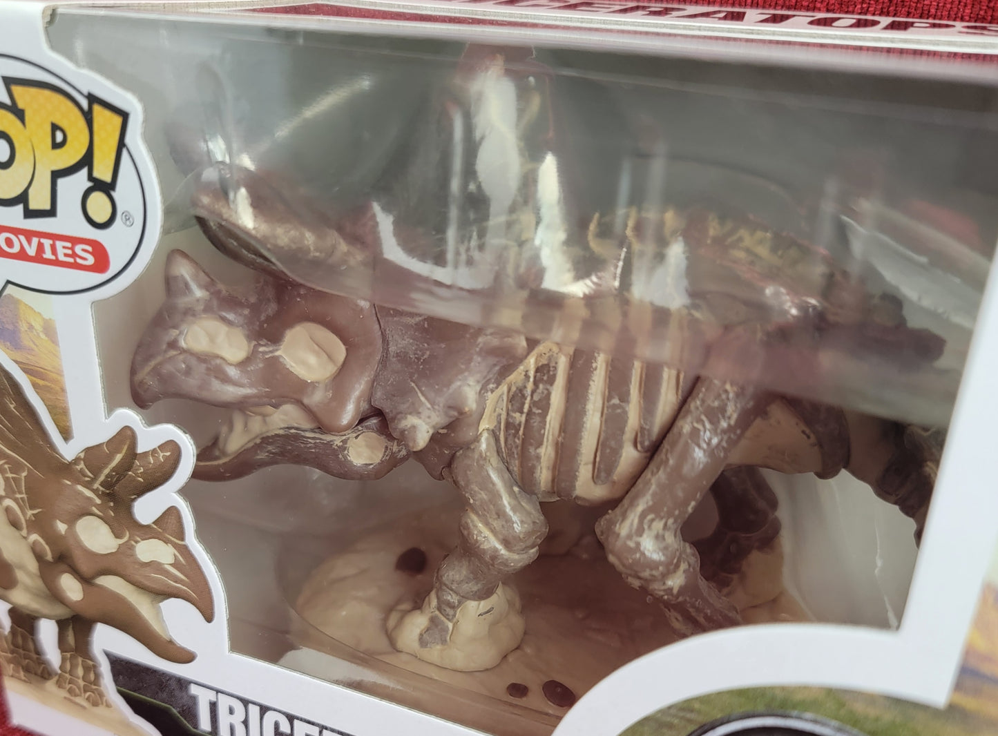 Triceratops funko # 1681 (nib) With pop protector