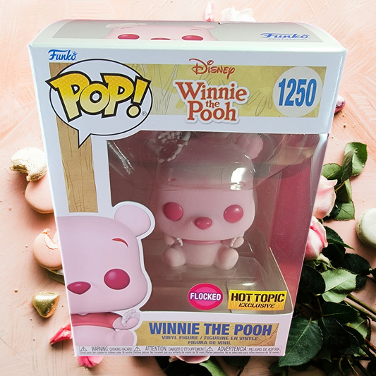 Winnie the pooh hot topic exclusive funko # 1250 (nib)
With pop protector
