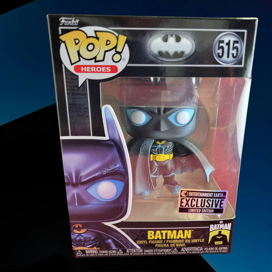 Batman entertainment earth exclusive funko  # 515 (nib)
With pop protector