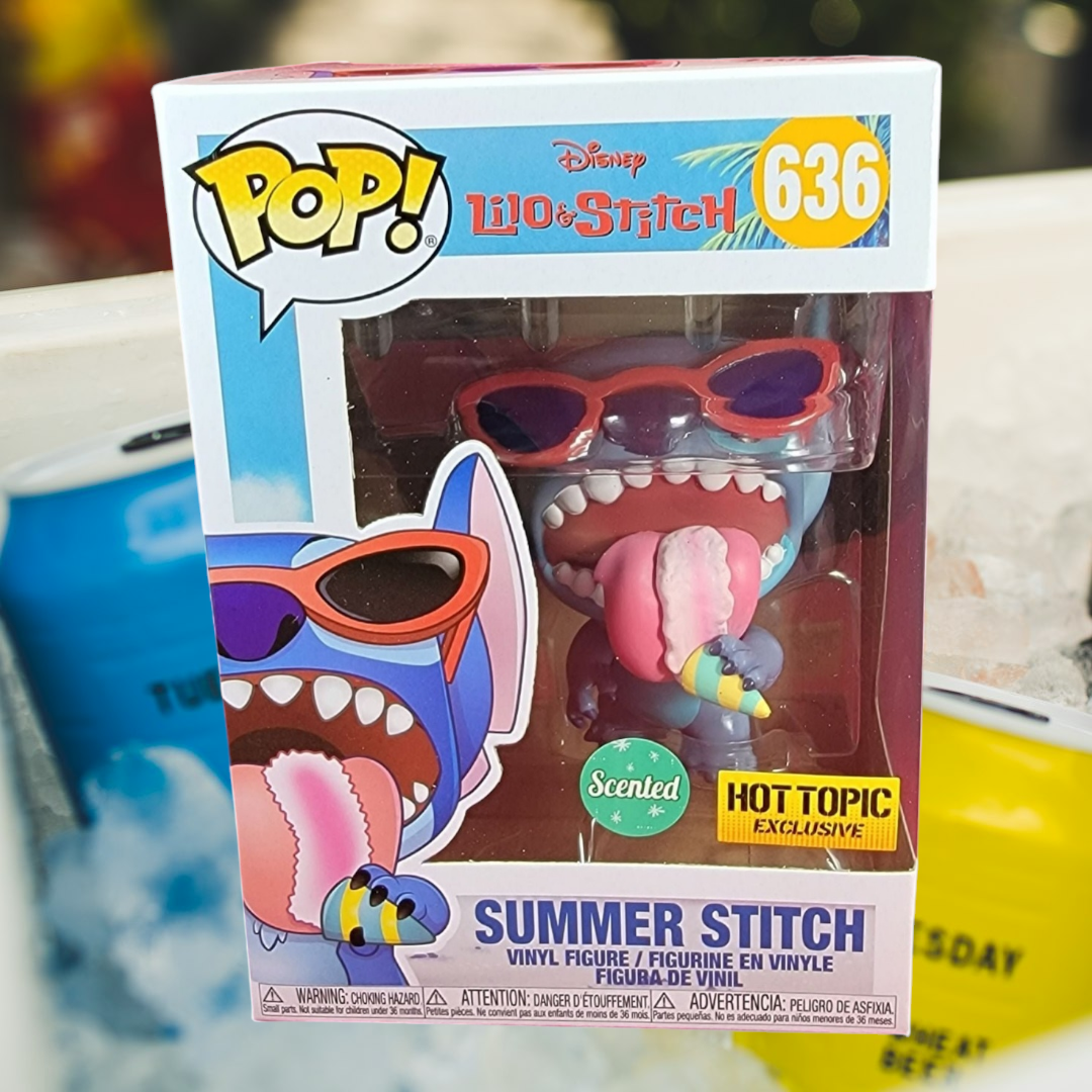 Hot topic exclusive summer stitch funko # 636 (nib)
With pop protector