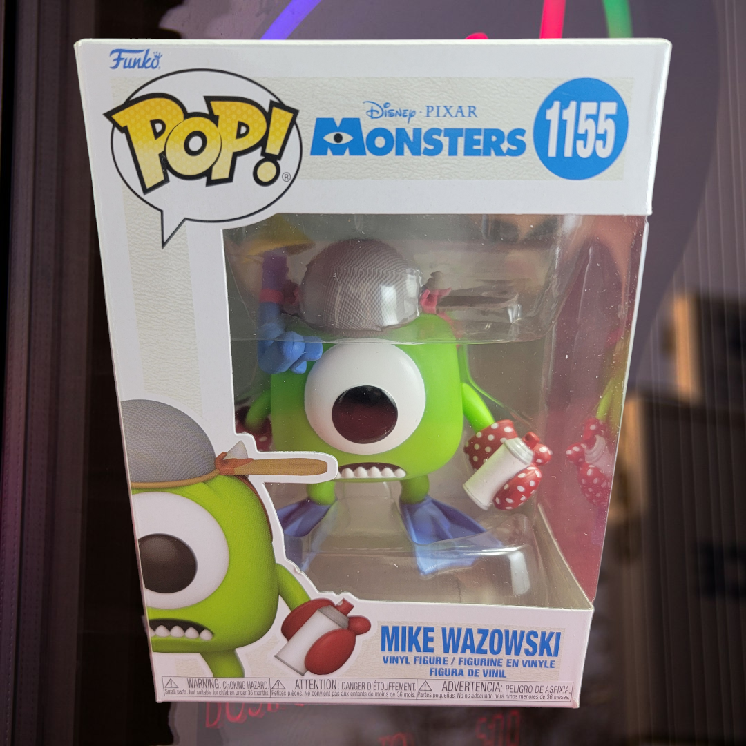 Mike Mazowski funko # 1155 (nib)
With pop protector