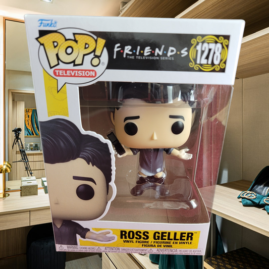 Ross geller funko # 1278 (nib)
With pop protector