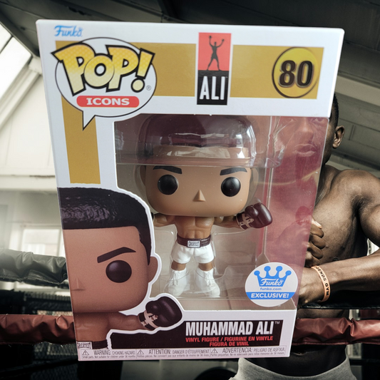 Muhammad Ali funko exclusive # 80 (nib)
With pop protector